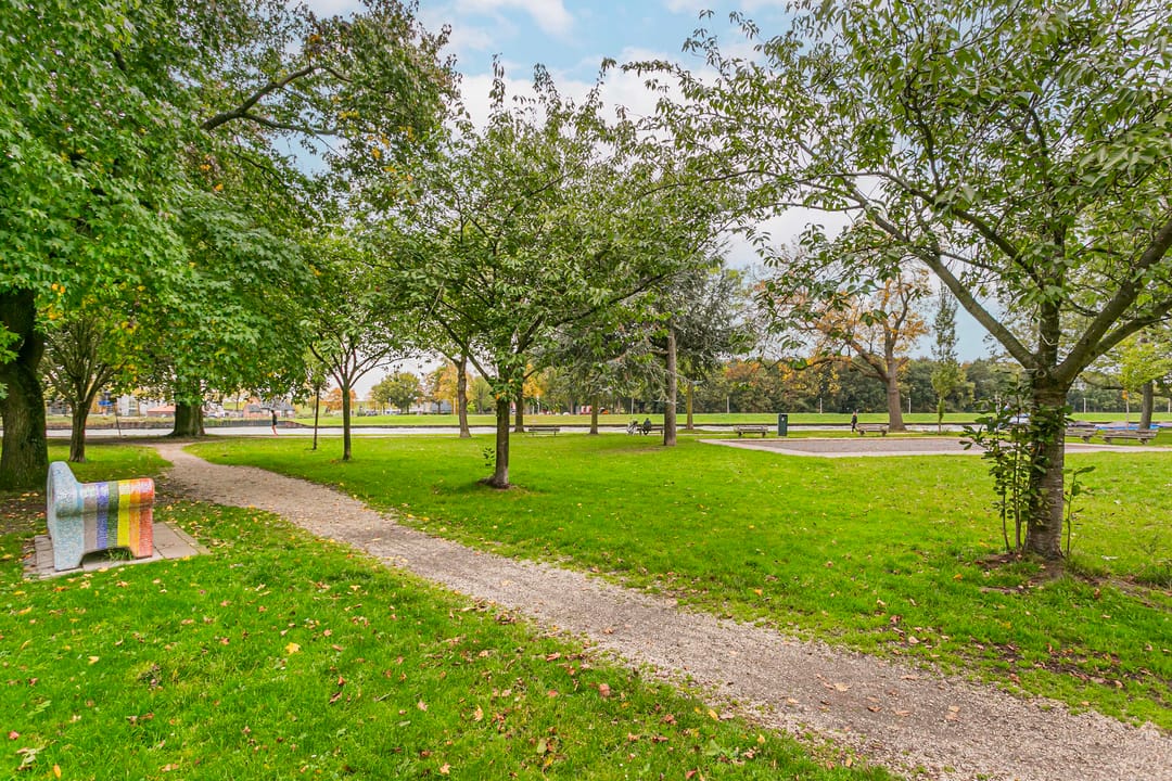 Photo 23 of Hendrika van Tussenbroeklaan 26