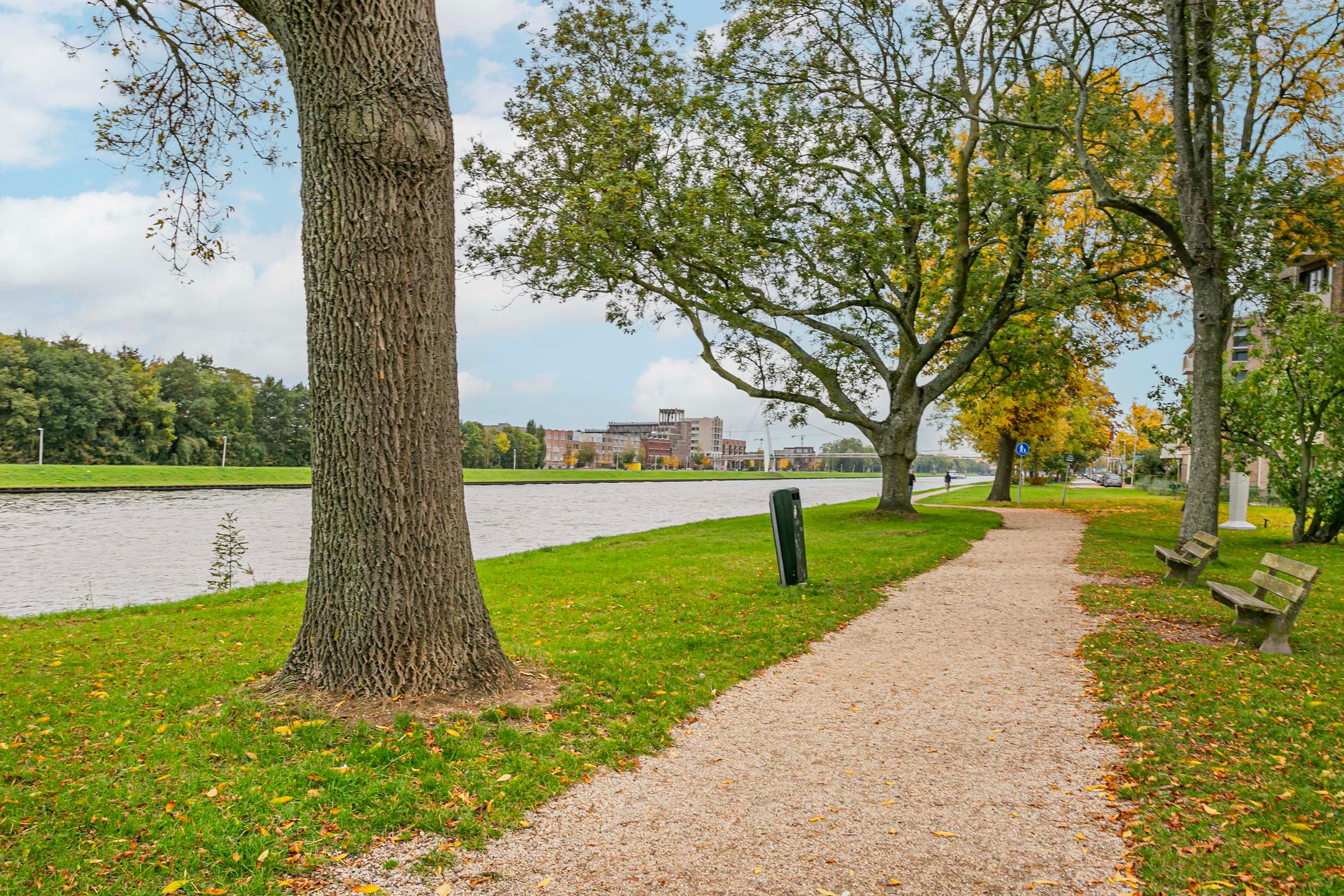 Photo 24 of Hendrika van Tussenbroeklaan 26