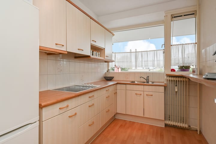 Photo 3 of Bleulandweg 38