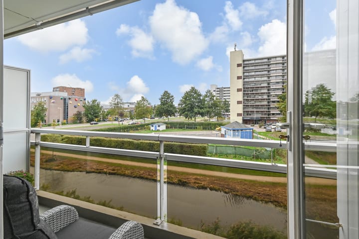 Photo 4 of Bleulandweg 38