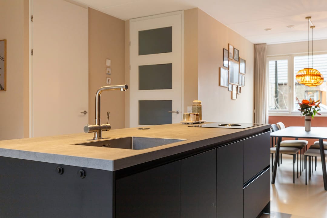 Foto 8 van Hendrik Ouwejanstraat 25