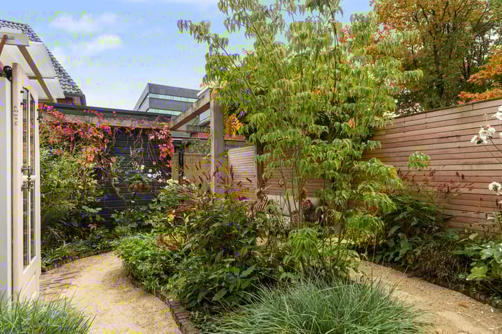 Photo 29 of Hendrik Ouwejanstraat 25