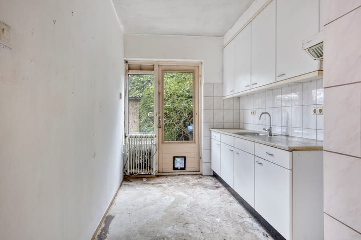 Photo 11 of Brucknerstraat 6