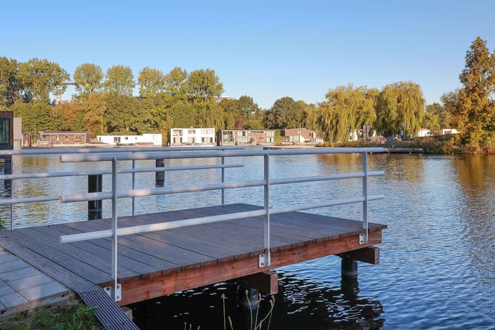 Photo 10 of IJsbaanpad 94-C