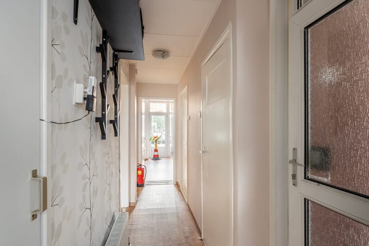 Photo 13 of Lorentzlaan 70