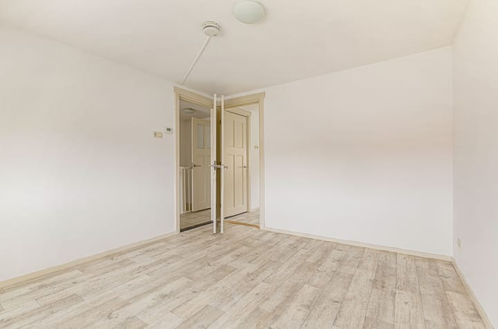 Foto 8 van Van der Mondestraat 56-B