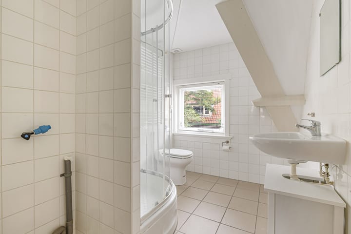 Foto 10 van Van der Mondestraat 56-B