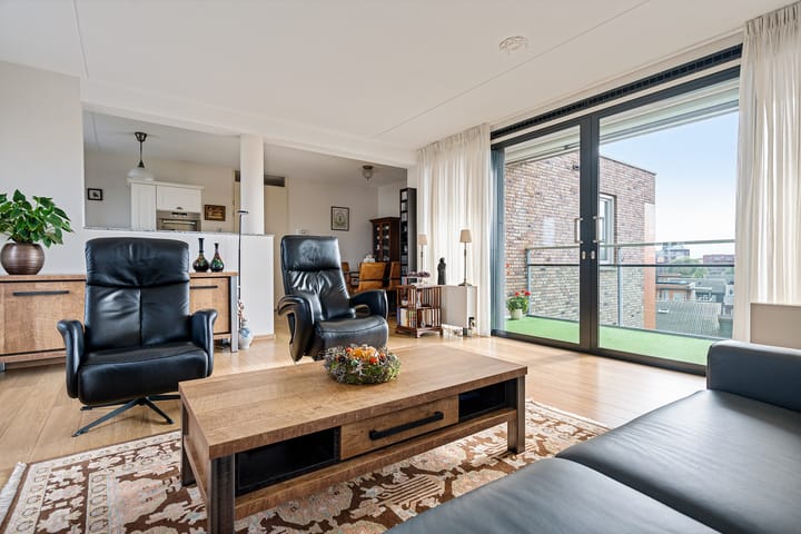 Foto 13 van Vondellaan 61