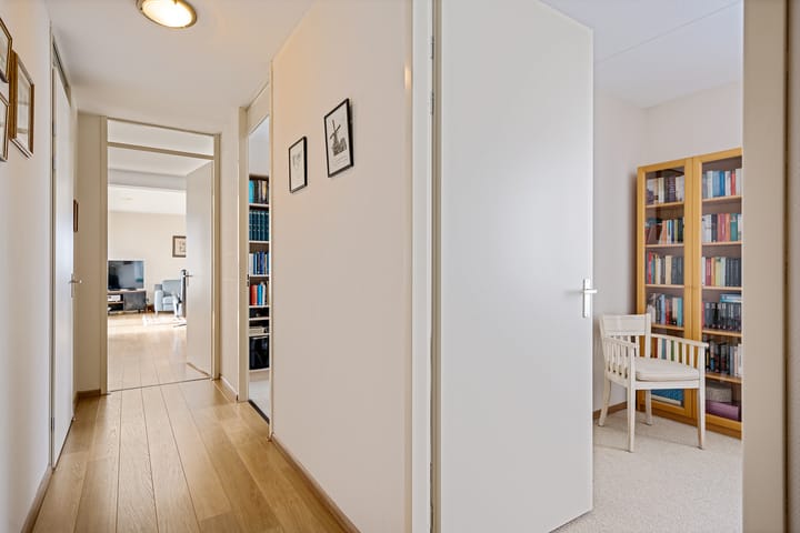 Foto 18 van Vondellaan 61