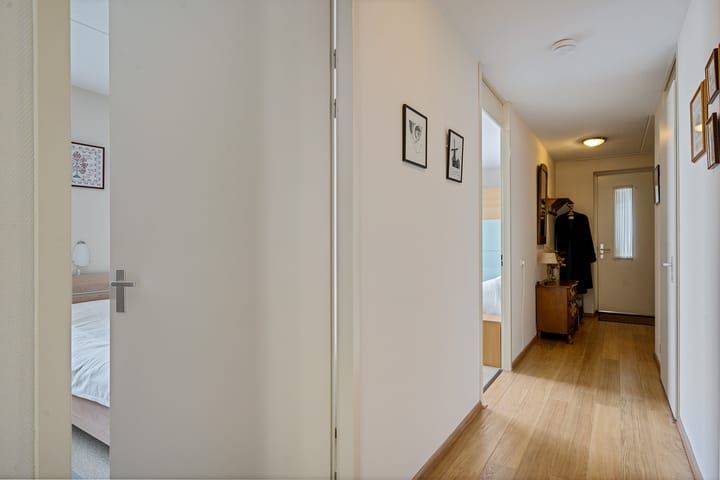 Foto 19 van Vondellaan 61