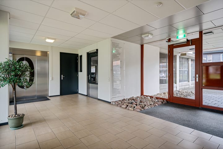 Foto 28 van Vondellaan 61