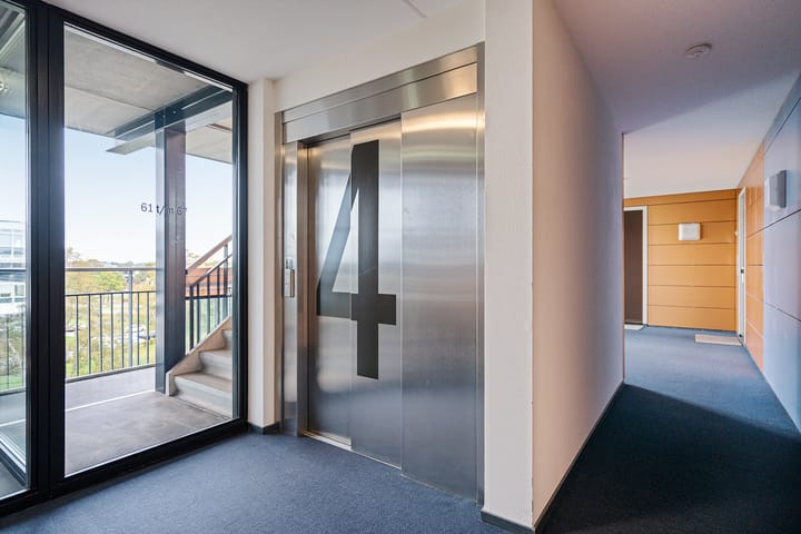 Foto 29 van Vondellaan 61