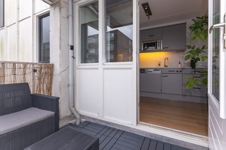 Foto 19 van Betje Wolffplein 2