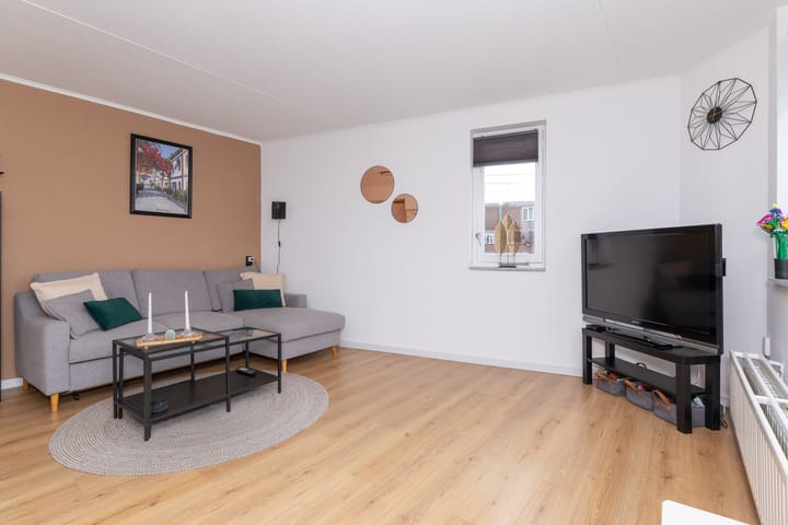 Foto 24 van Betje Wolffplein 2