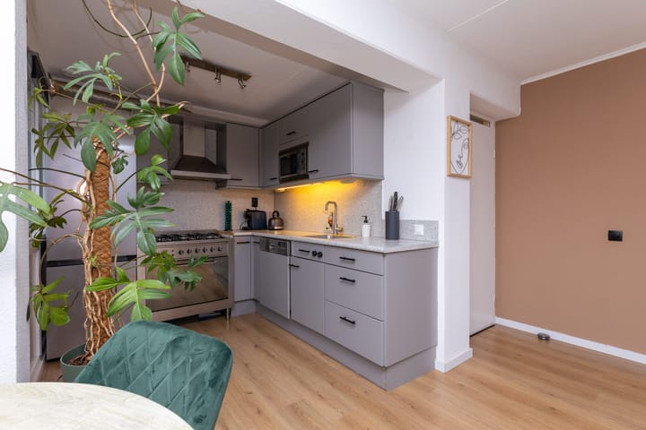 Foto 25 van Betje Wolffplein 2