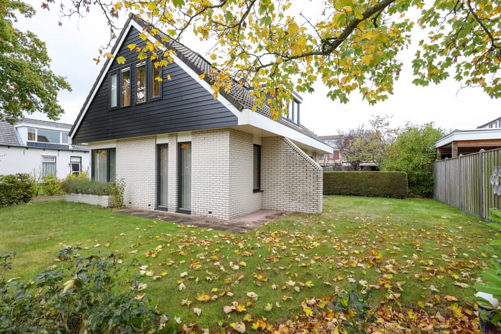 Photo 10 of Obalaan 2