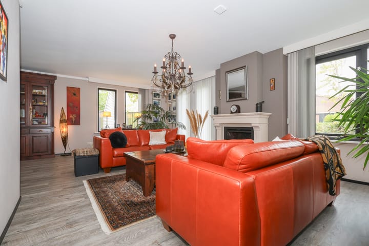 Photo 20 of Obalaan 2