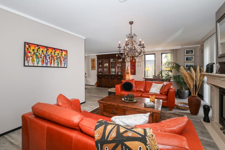 Photo 22 of Obalaan 2