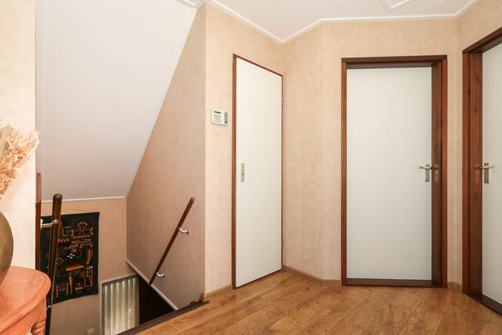 Photo 31 of Obalaan 2