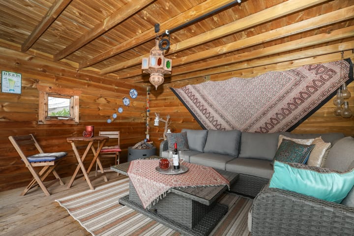 Photo 59 of Obalaan 2