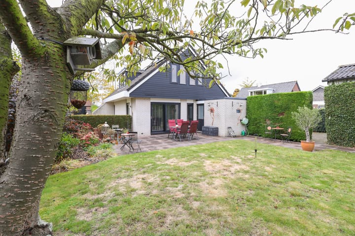 Photo 63 of Obalaan 2