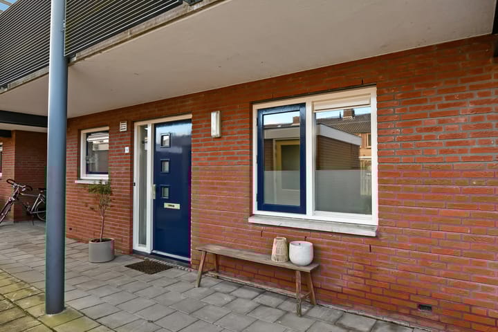 Photo 7 of Amalia van Solmsstraat 16