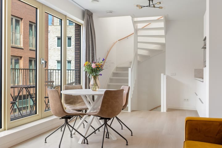 Foto 20 van Ferdinand Biesselshof 8