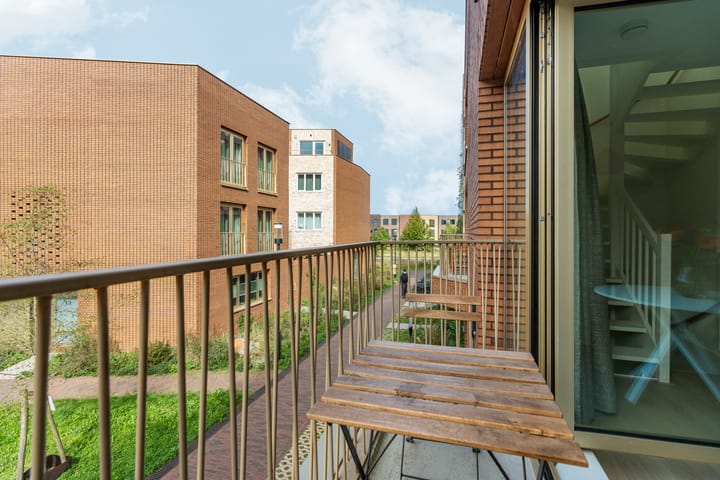 Foto 23 van Ferdinand Biesselshof 8