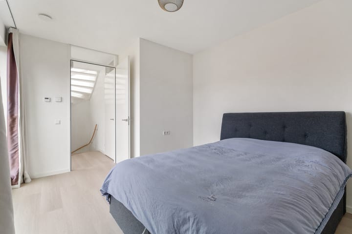 Foto 32 van Ferdinand Biesselshof 8