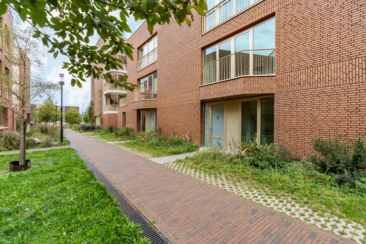 Foto 41 van Ferdinand Biesselshof 8