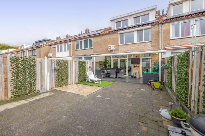 Photo 5 of Geraert Brandtstraat 7