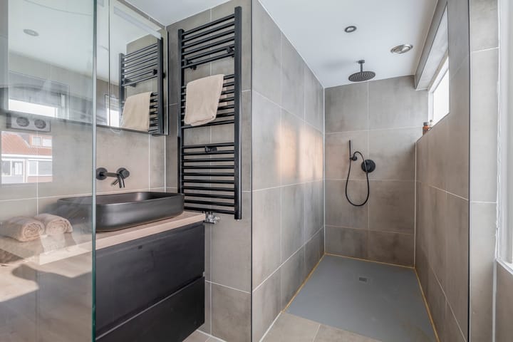 Photo 21 of Karel Doormanstraat 38