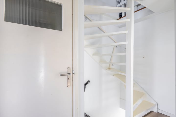 Photo 24 of Karel Doormanstraat 38