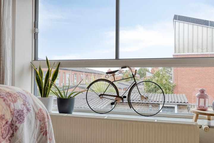 Foto 22 van Scharwoudestraat 15