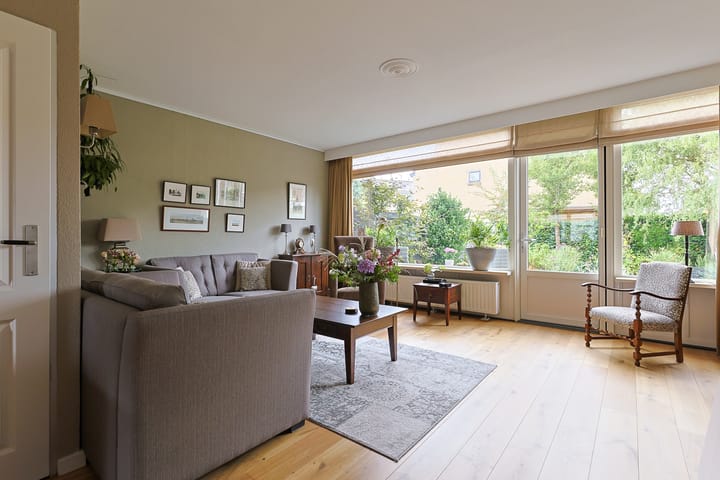 Foto 2 van Helmhof 2