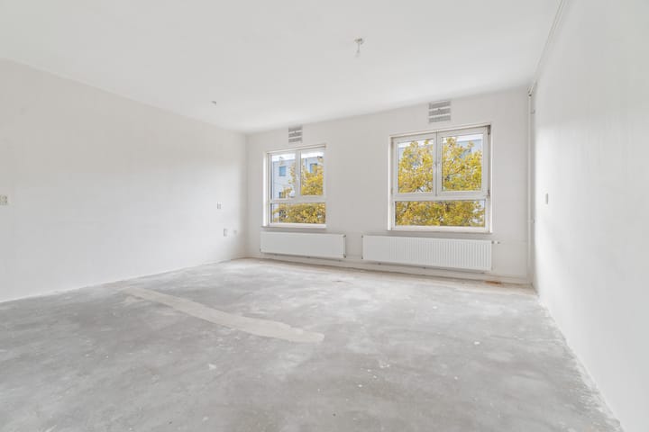 Photo 2 of Daniël Defoelaan 209