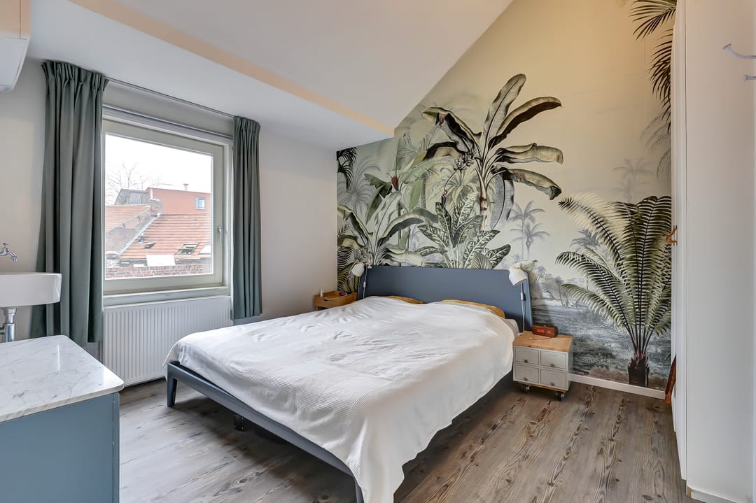 Photo 13 of Urbanusstraat 16