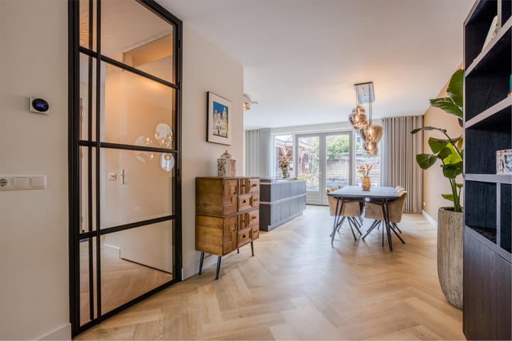 Foto 13 van Oosterstraat 9