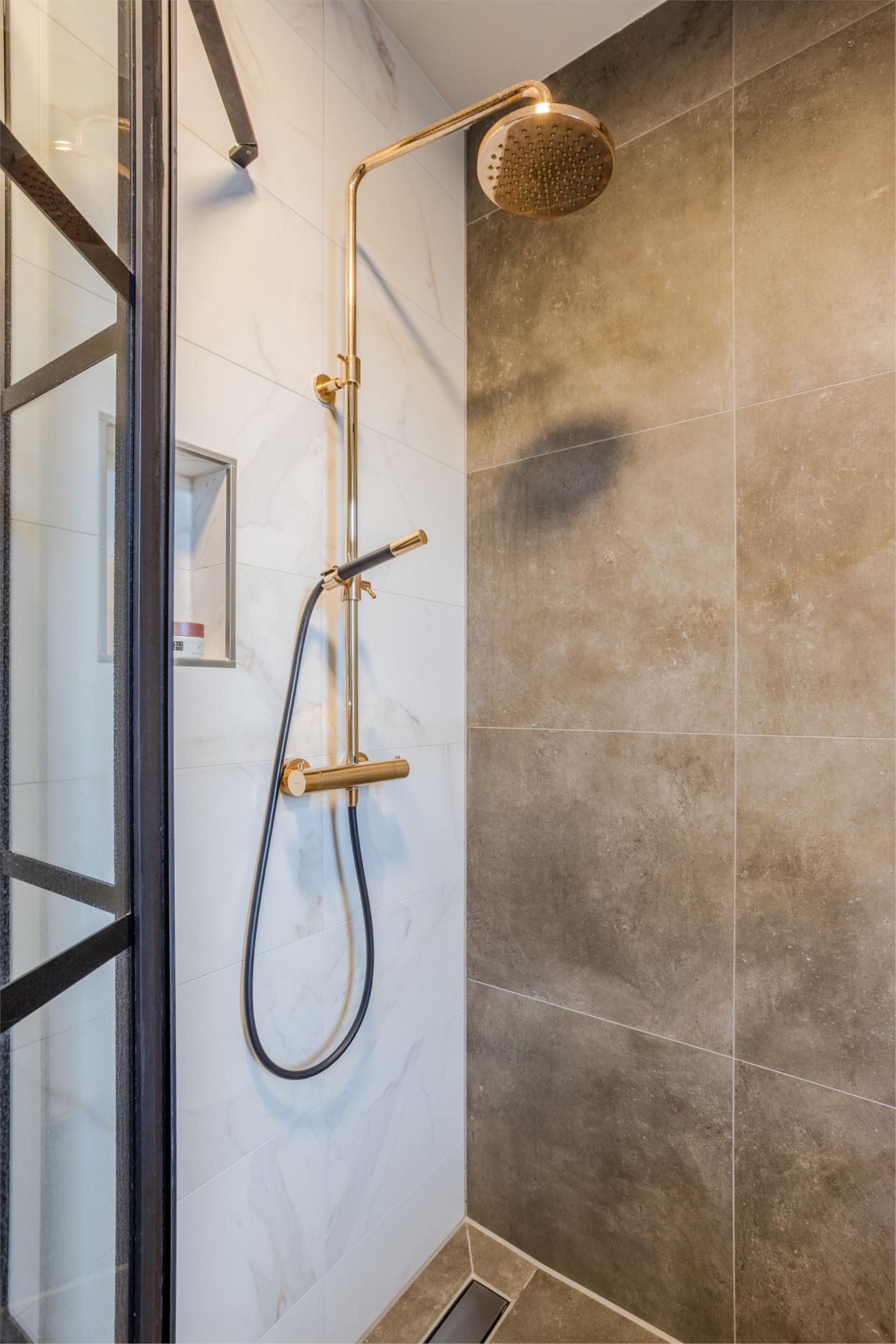 Foto 35 van Oosterstraat 9