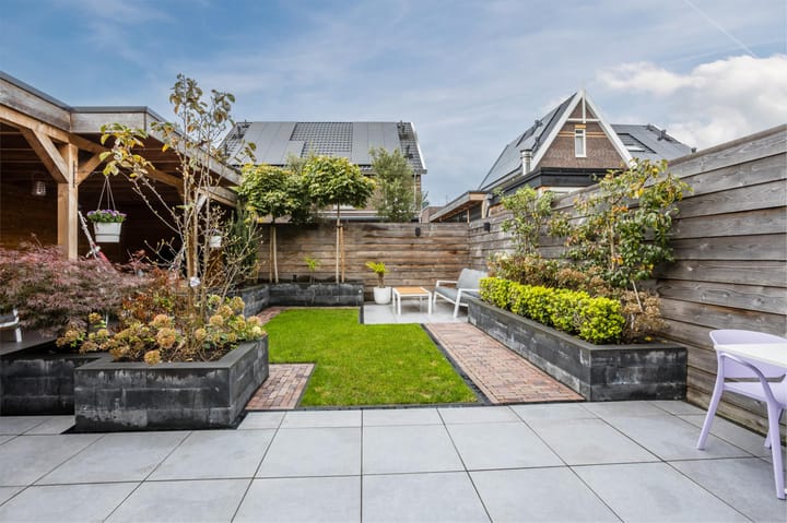 Foto 44 van Oosterstraat 9