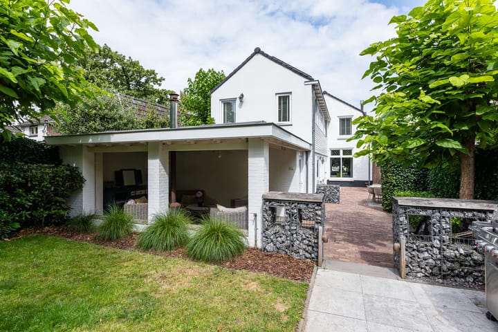 Photo 1 of Willibrorduslaan 60