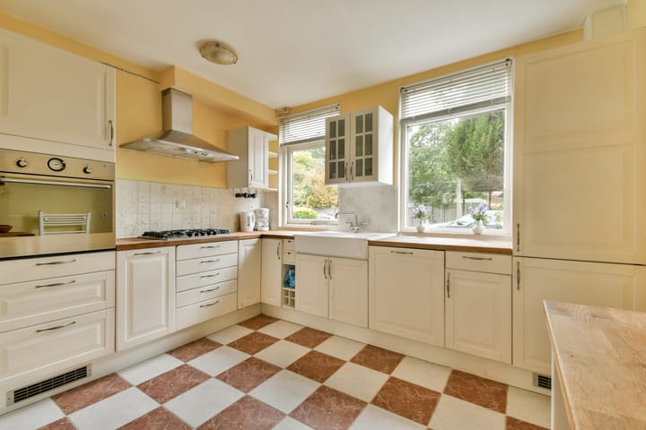 Photo 12 of Poortwachter 93