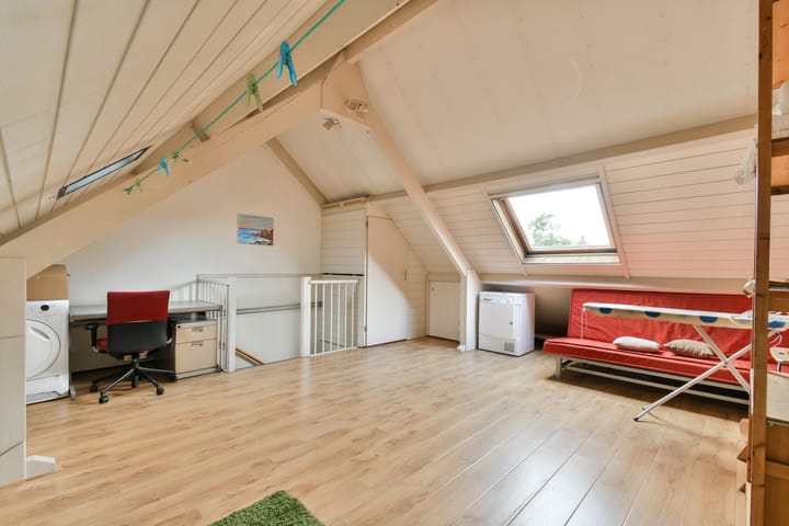 Photo 22 of Poortwachter 93