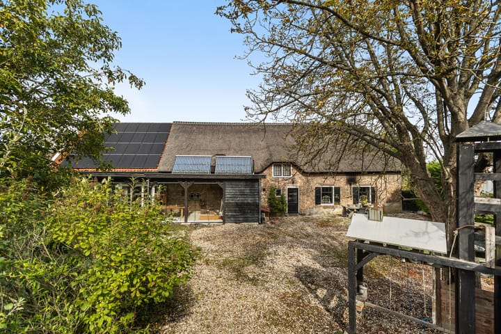 Photo 2 of Achterambachtseweg 6