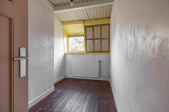 Foto 28 van Helper Kerkstraat 42-A