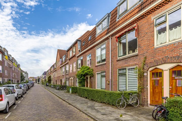 Foto 35 van Helper Kerkstraat 42-A