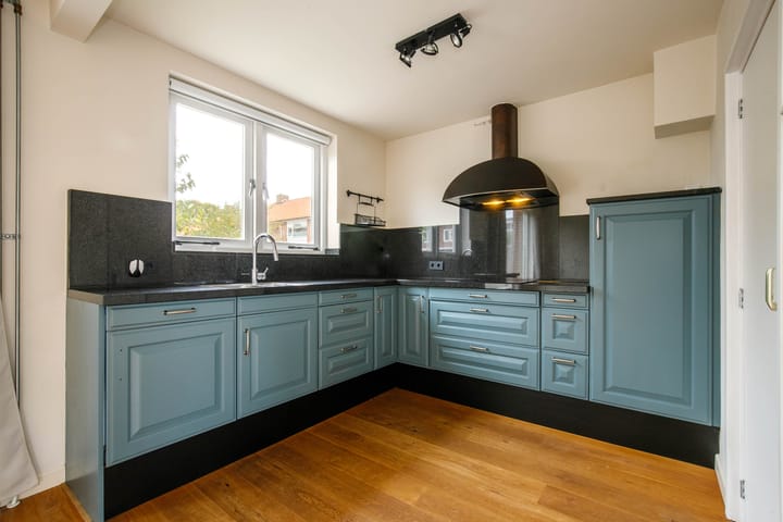 Photo 13 of Visserijstraat 1