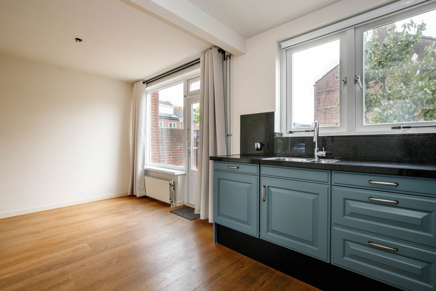 Foto 14 van Visserijstraat 1