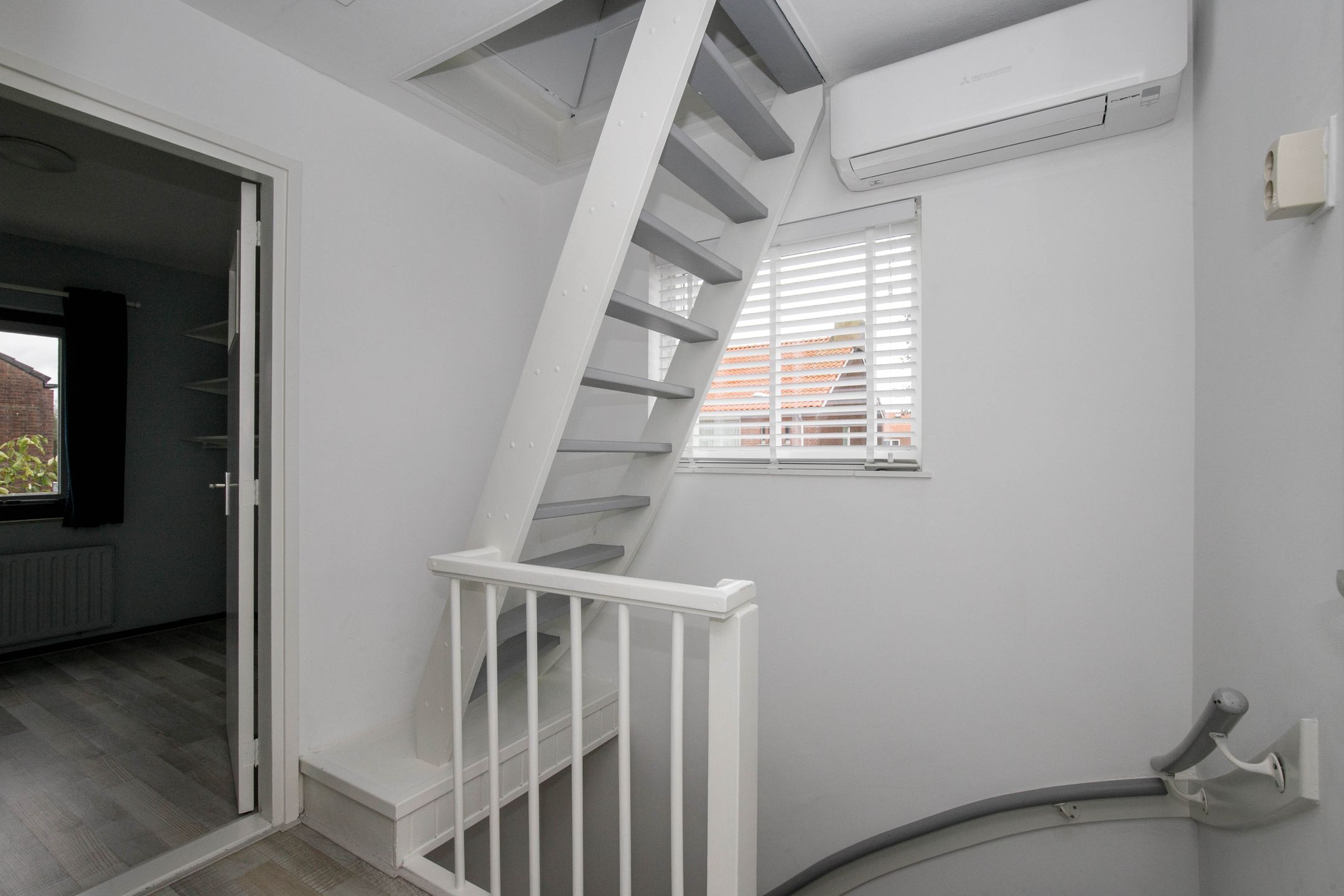 Foto 15 van Visserijstraat 1