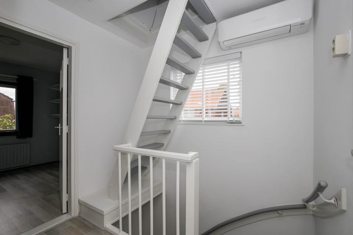 Photo 15 of Visserijstraat 1